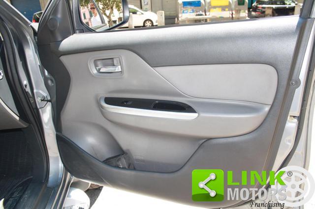MITSUBISHI L200 2.4 DI-D/154CV 2WD Double Cab Inform