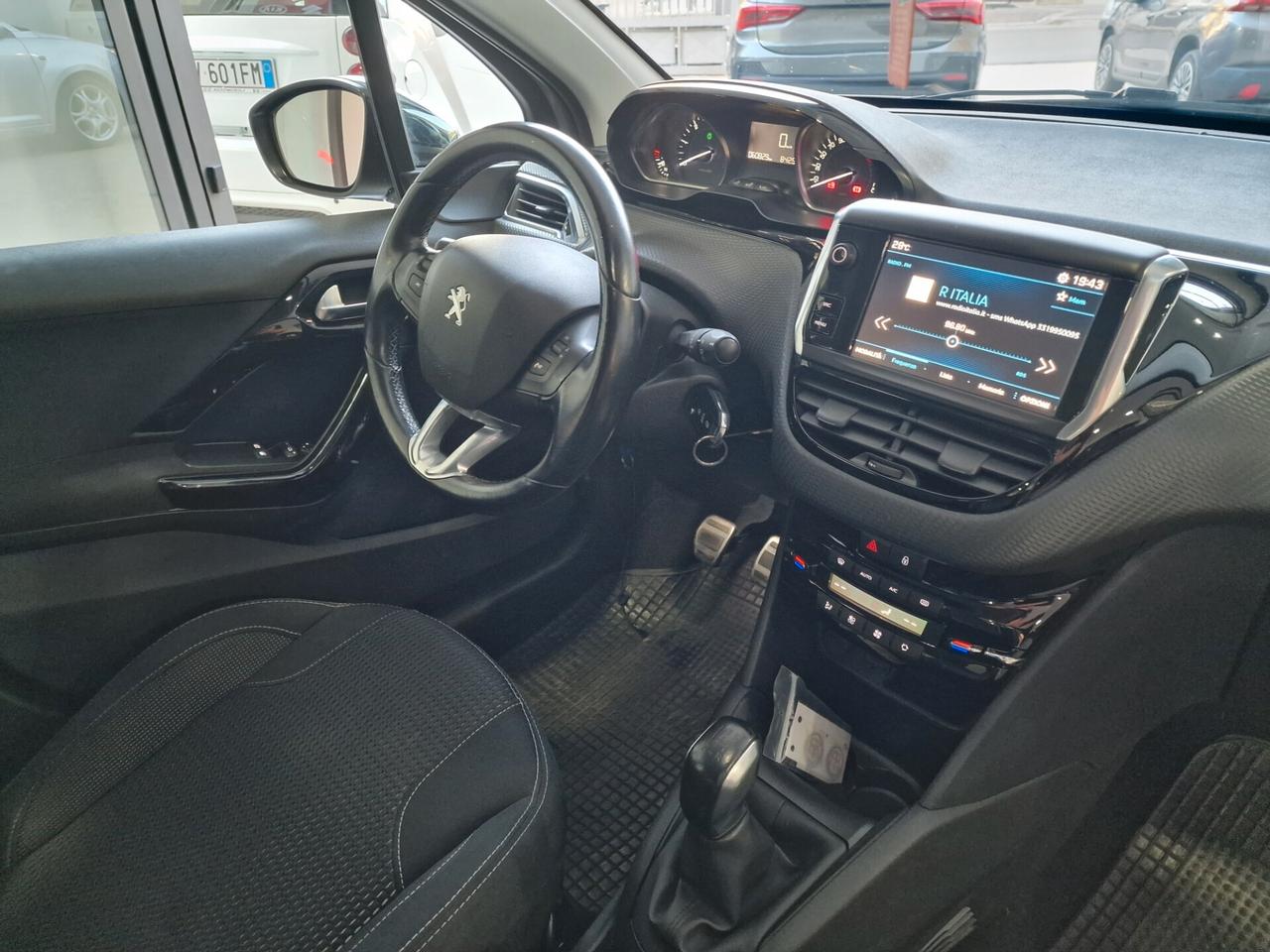 Peugeot 208 BlueHDi 75cv 5 porte Allure
