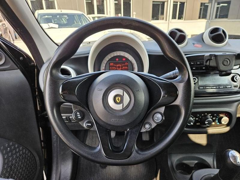 smart forfour 60 1.0 45kW Black Passion