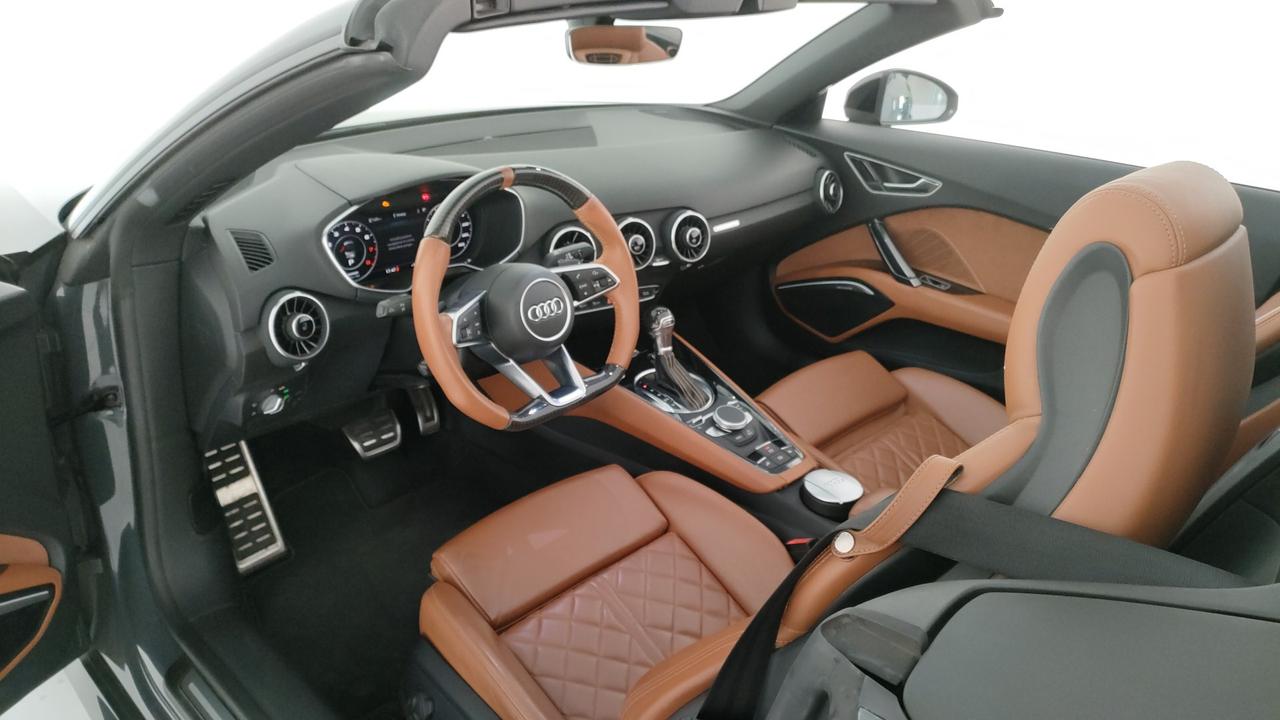 AUDI TT Roadster 2.0 tdi S line quattro s-tronic