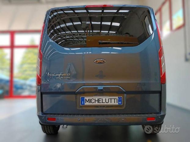 Ford Tourneo Custom 320 2.0 tdci 150cv Titanium-8