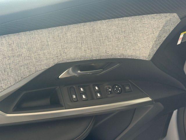 PEUGEOT 3008 Peugeot 3008 1.2 Hybrid 136 MHEV Allure