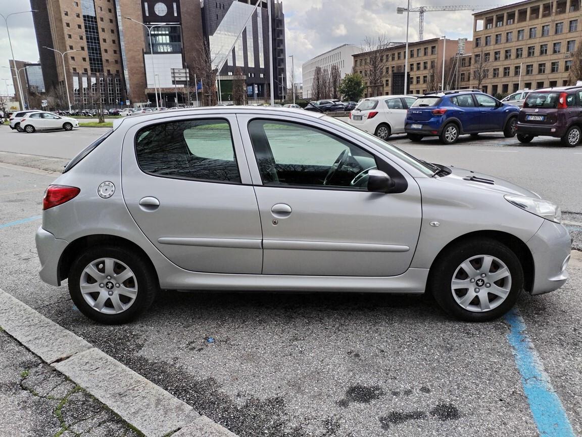 Peugeot 206 Plus 1.1 5p. 52000km 4/2009 ACCESSIORIATA