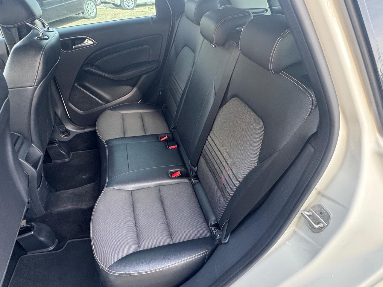 Mercedes-benz B 180 d Automatic Premium