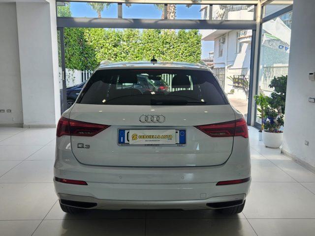 AUDI Q3 35 TDI S tronic Business Advanced da ?349,00 mensi