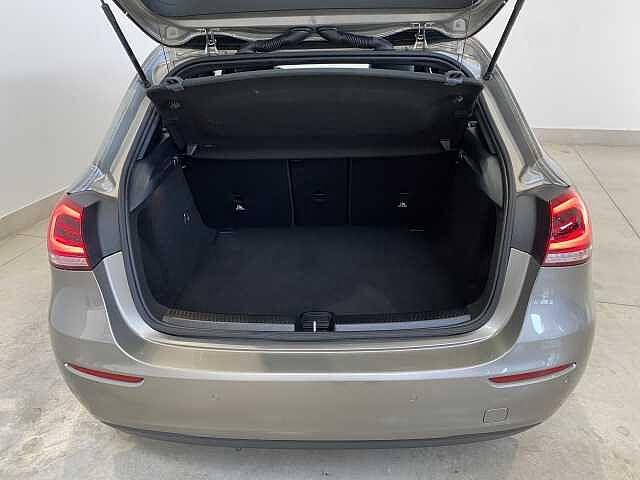 Mercedes-Benz A 180 A 180 d Automatic Sport