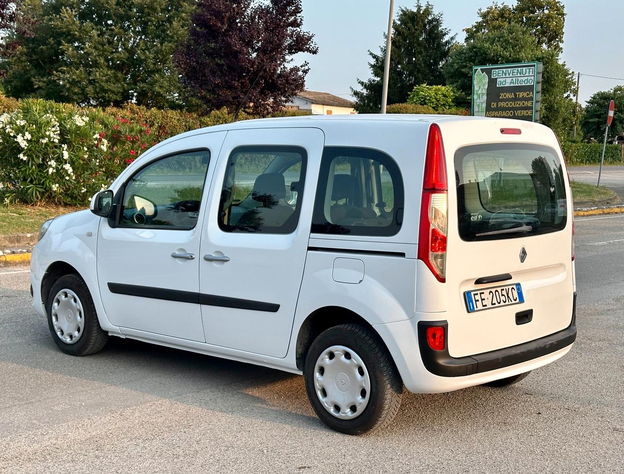 Renault Kangoo 1.5 dCi 75CV 5 porte Stop & Start Life N1