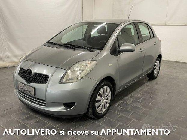 TOYOTA Yaris 1.0 5 porte Sol 69cv-UNIPRO