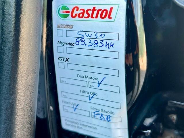 Peugeot 2008 1.6 BlueHDi 120 cv diesel - 2016