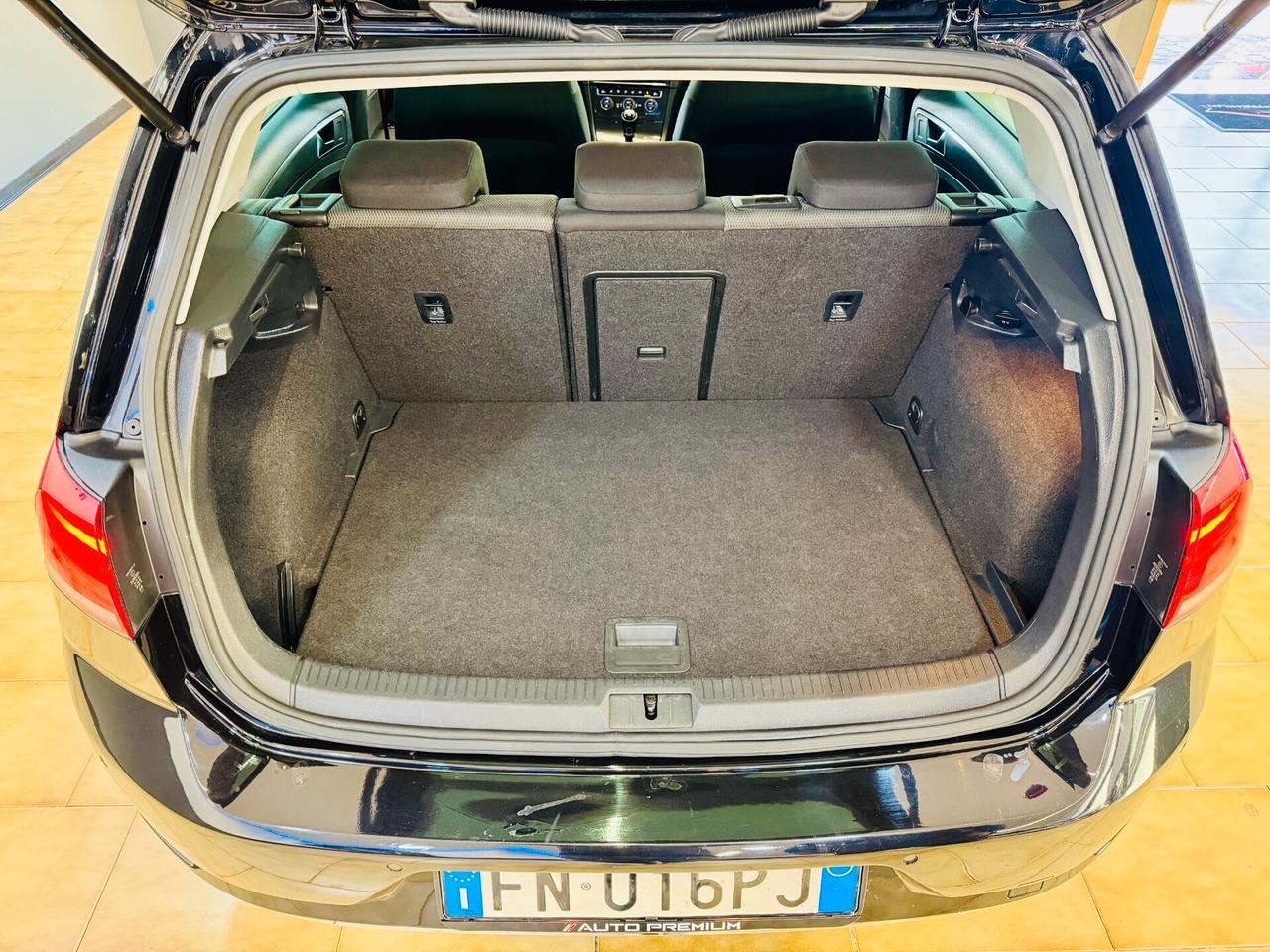 Volkswagen Golf 7.5 - 1.6 TDI 115 CV 5p. Highline / Sedili Riscaldabili