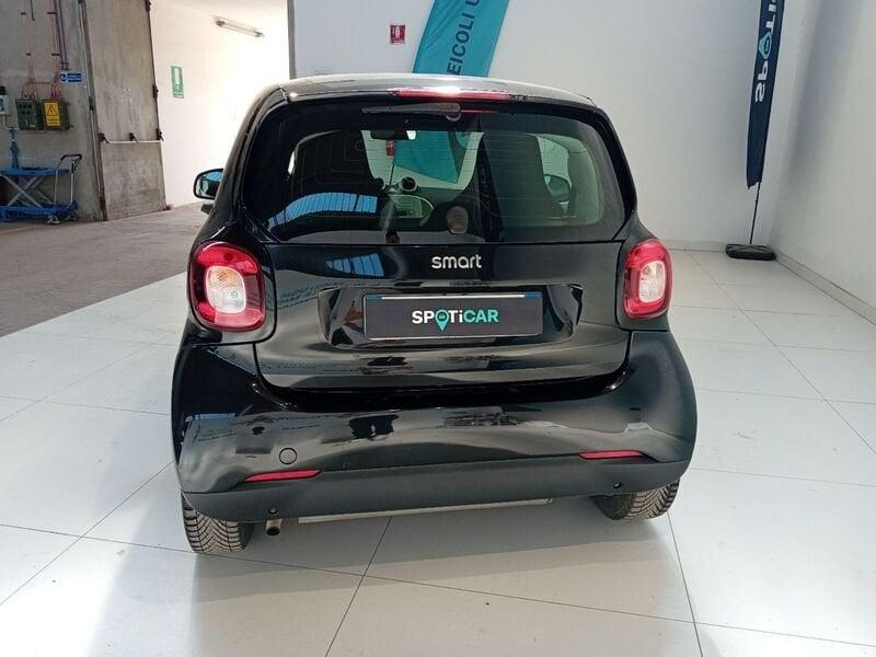 smart fortwo fortwo 70 1.0