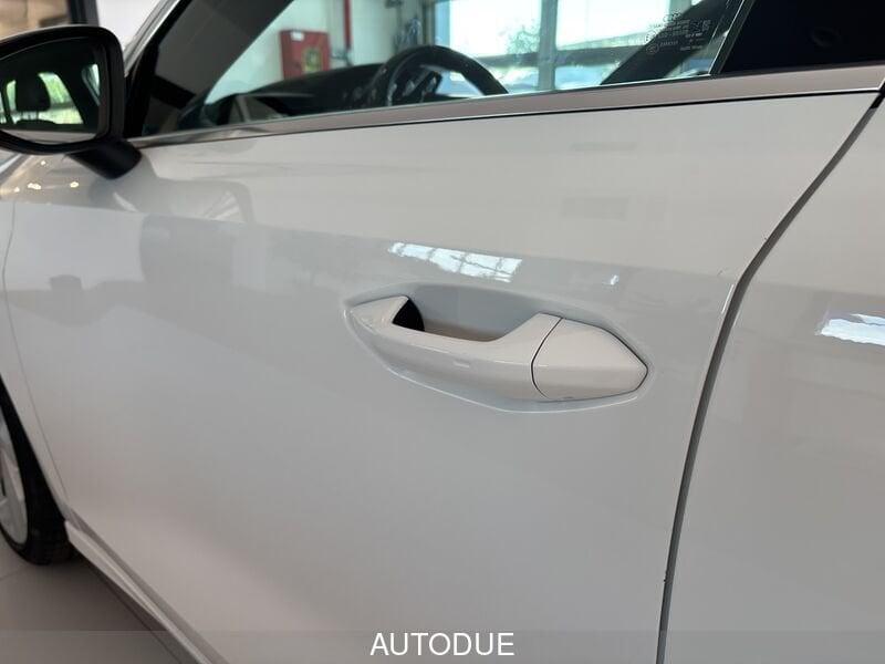 Audi A3 SPORTBACK 3.0 1.5 G-TRON BUSINESS ADVANCED S-TRONIC