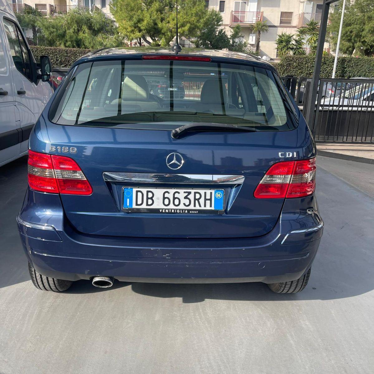 MERCEDES - Classe B - 180 CDI Sport