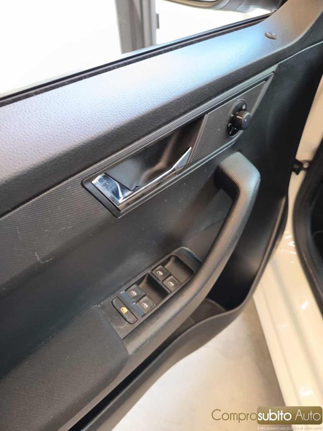 SKODA Fabia 1.0 MPI 60 CV Twin Color Nero