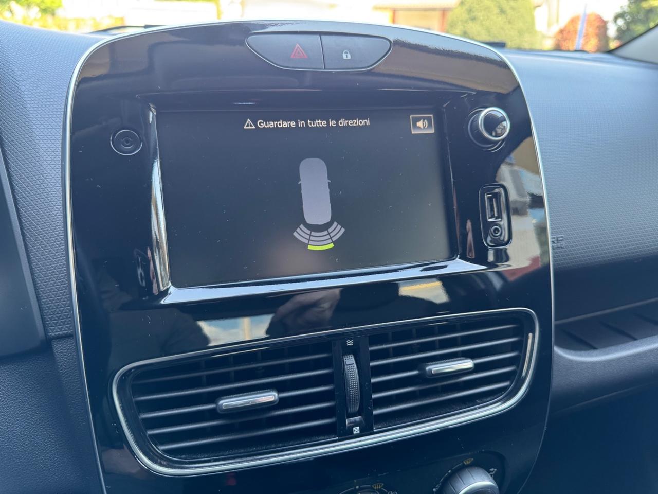 Renault Clio 75 CV 1.5 Diesel AUTOCARRO IVA ESPOSTA NEOPATENTATI