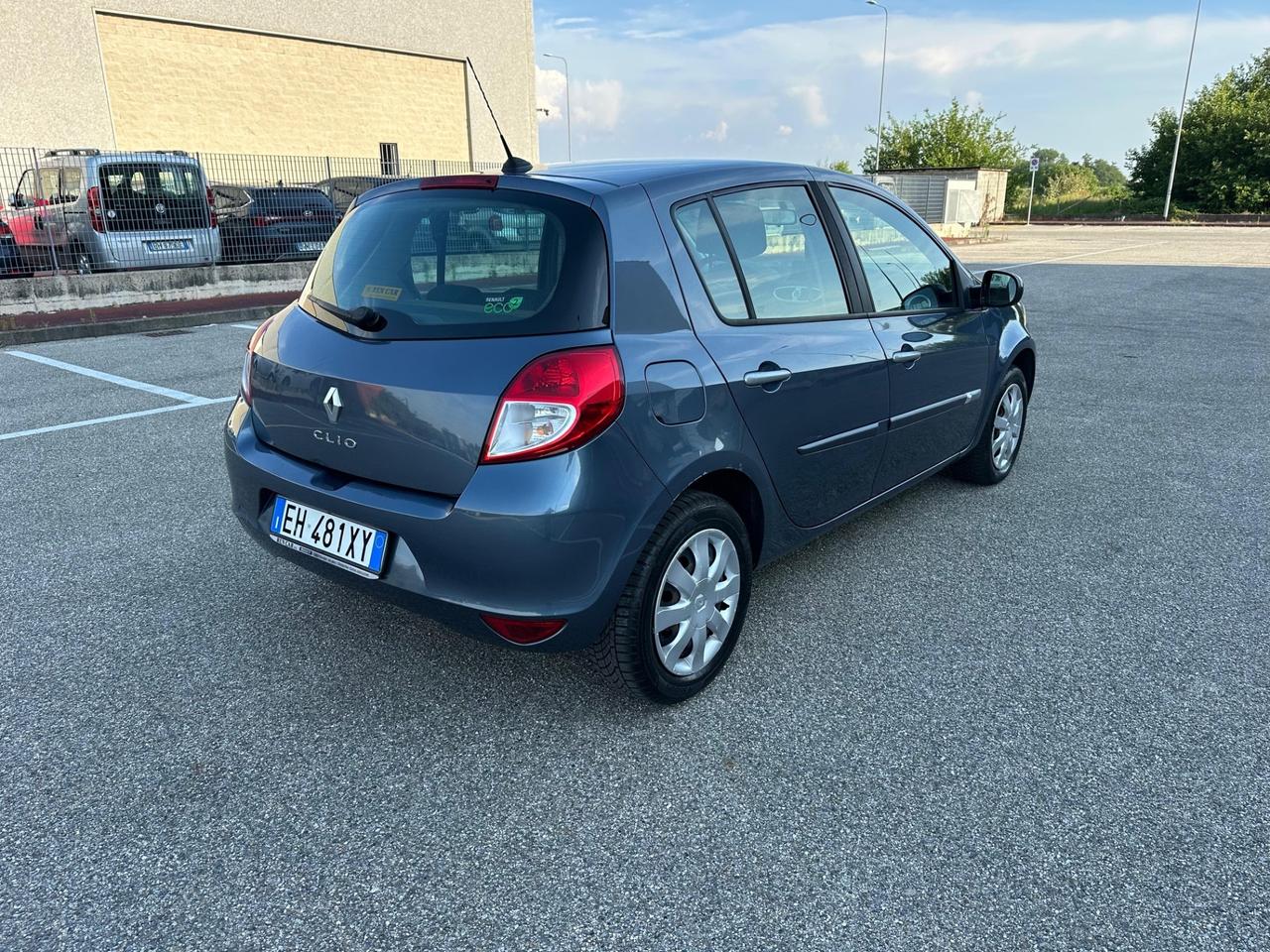 Renault Clio 1.2 16V 5 porte Confort