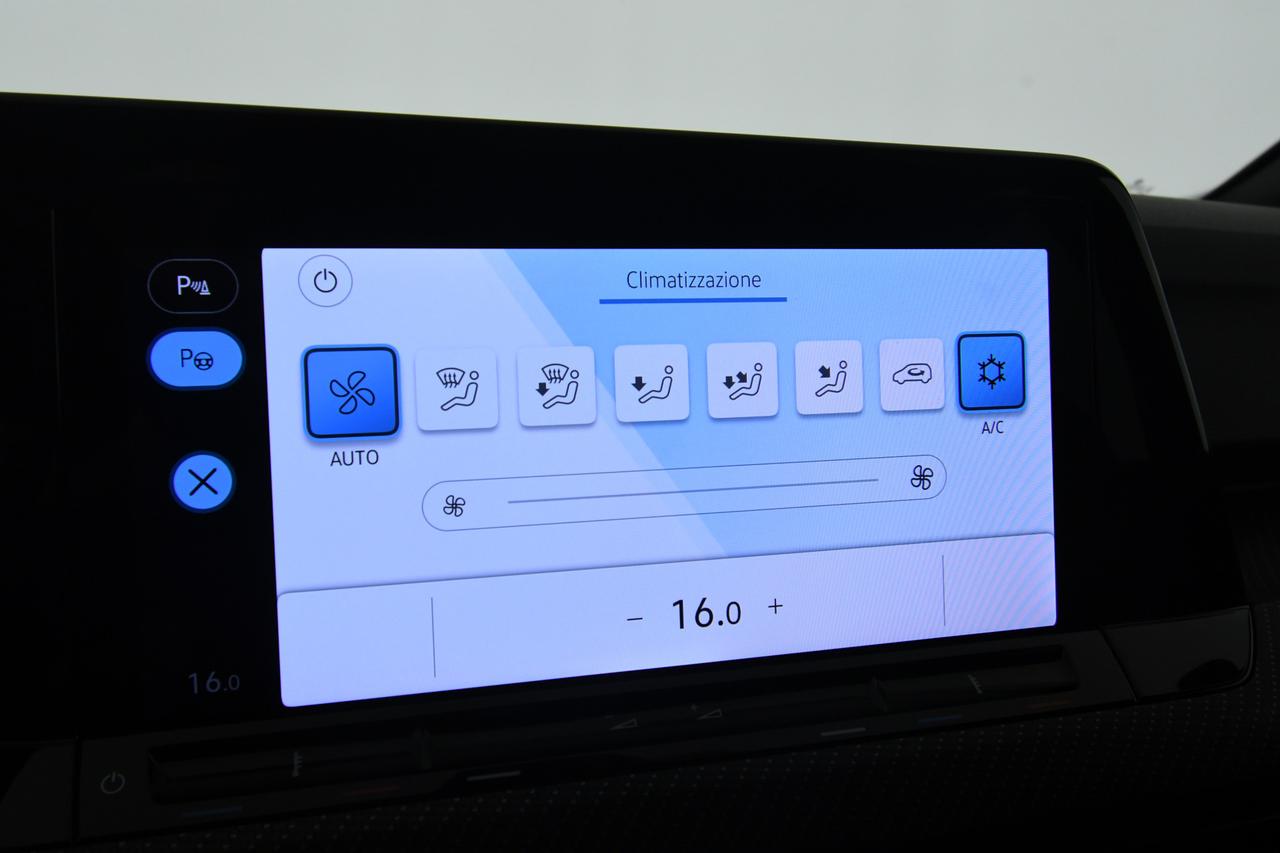 VOLKSWAGEN Golf 1.5 etsi evo R-Line 150cv dsg CAMERA+ALCANTARA+ACC+LED