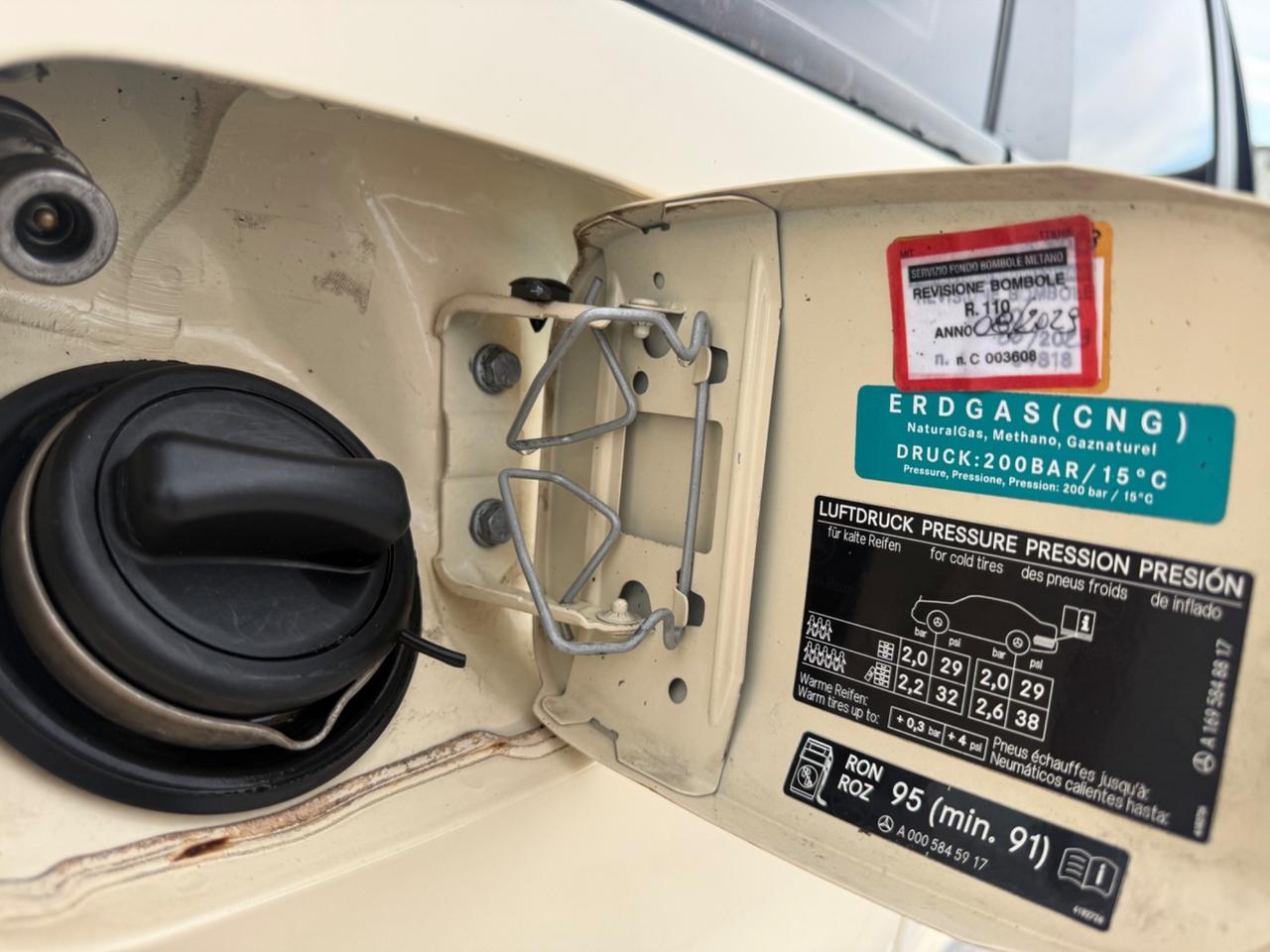 Mercedes classeB 2.0 Metano cambio automatico