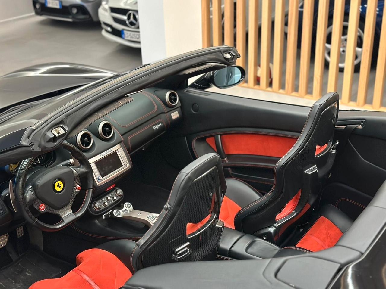 FERRARI CALIFORNIA 4.3 V8 DCT LIMITED