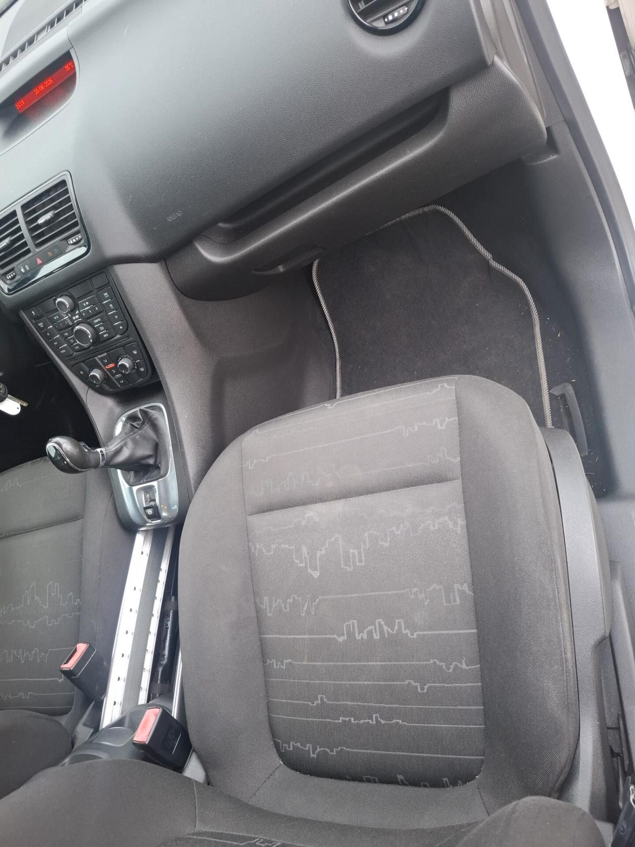 Opel Meriva 1.4 Turbo 120CV Cosmo