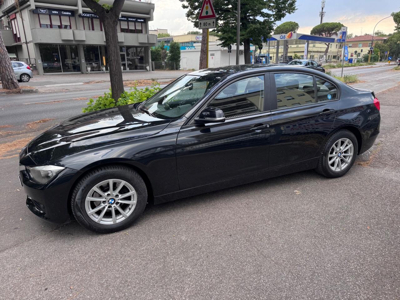 Bmw 318d Msport neopaten garanzia 12 mesi