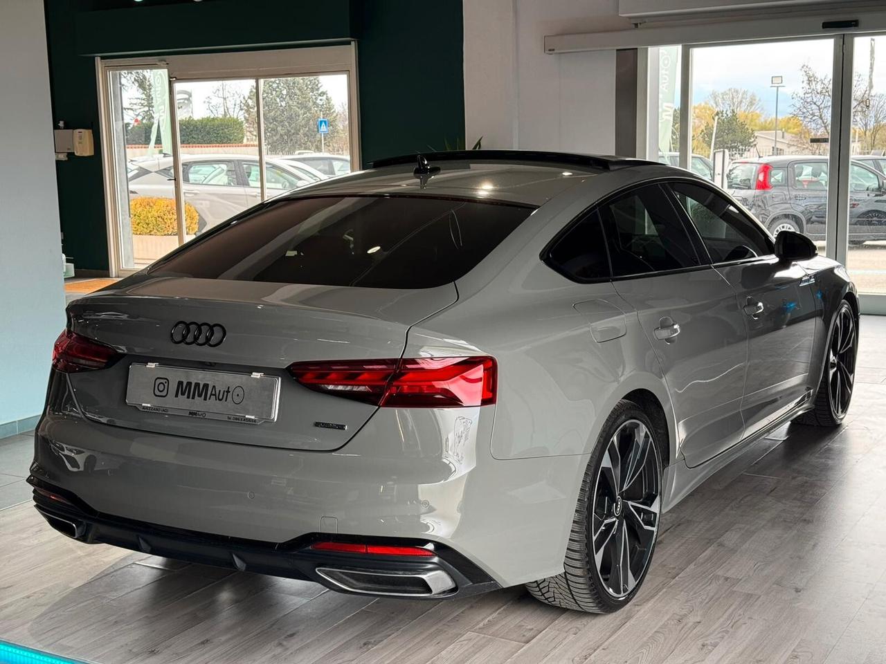 Audi A5 SPB 40 TDI quattro S tronic S-Line Identity Black