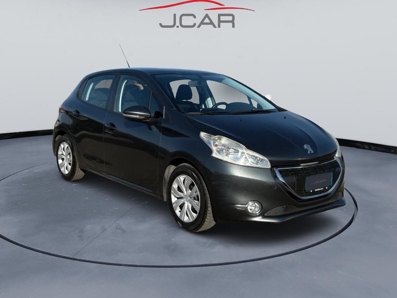 Peugeot 208 1.4 HDi 68 CV 5 porte Allure