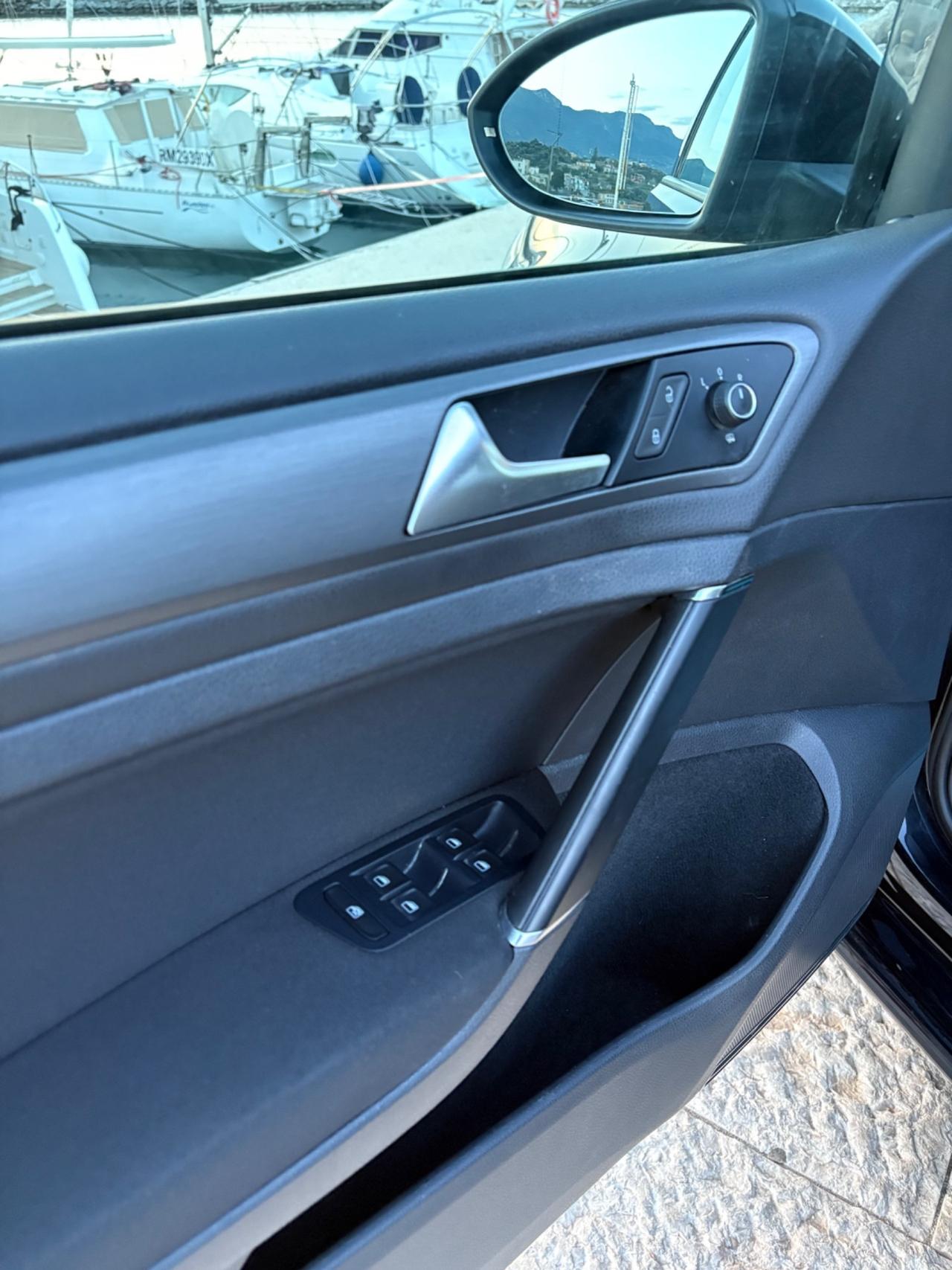 Volkswagen Golf 1.6 TDI motore perfetto