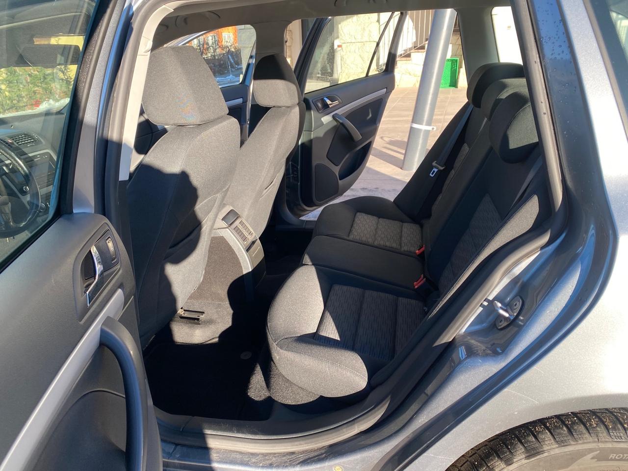 Skoda Octavia 1.6 TDI CR F.AP. Wagon Elegance