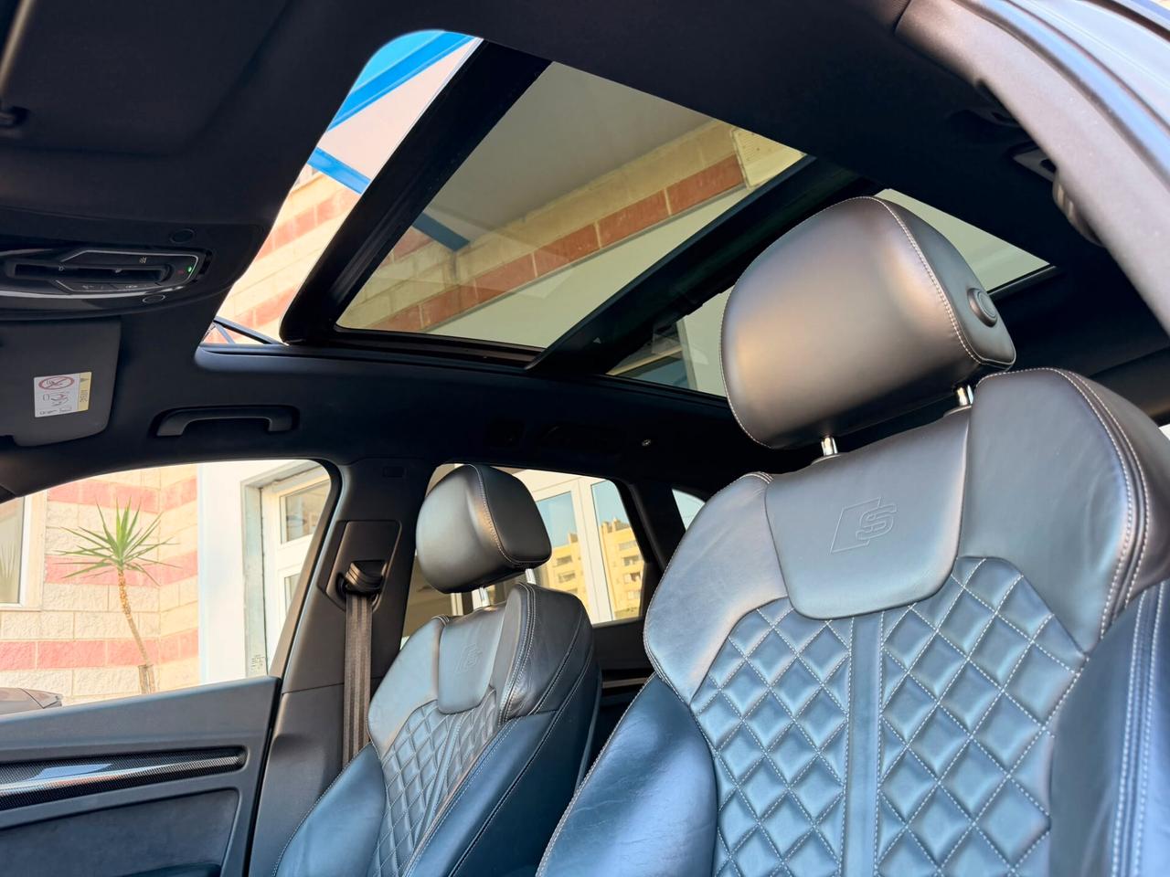 Audi Q5 3.0 TDI quattro tiptronic S line plus