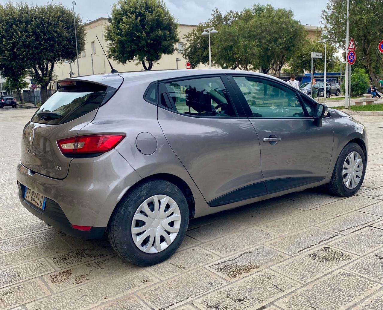 Renault Clio 1.5 dCi 8V 75CV 5 porte Live