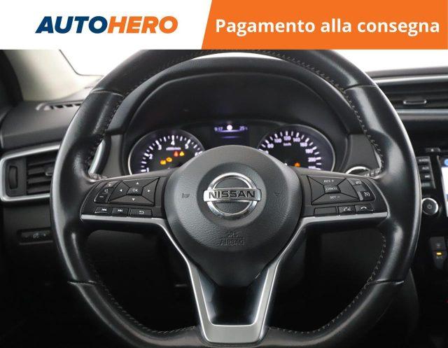 NISSAN Qashqai 1.2 DIG-T N-Connecta