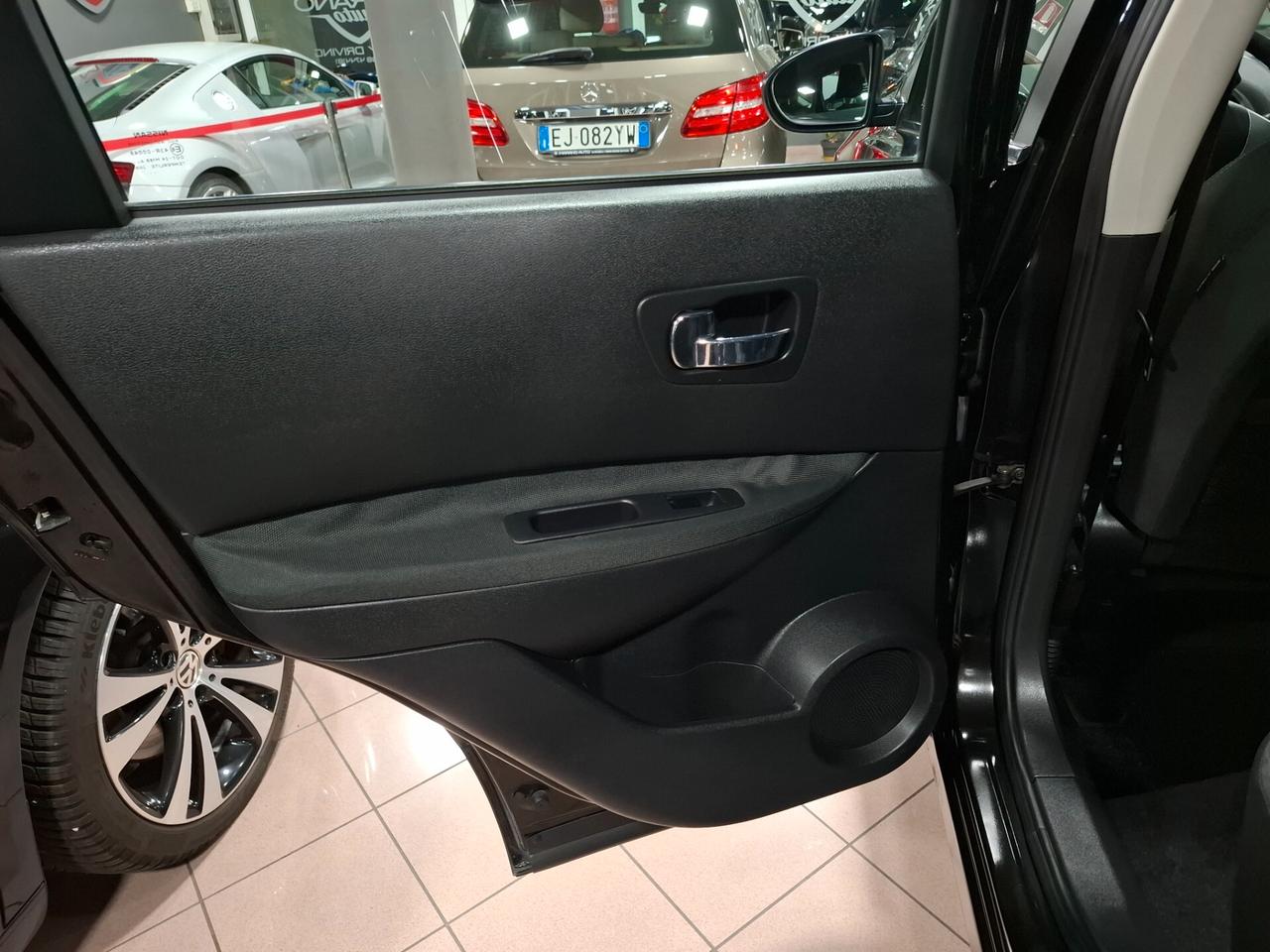 Nissan Qashqai 1.6 benzina Tekna Neopatentato
