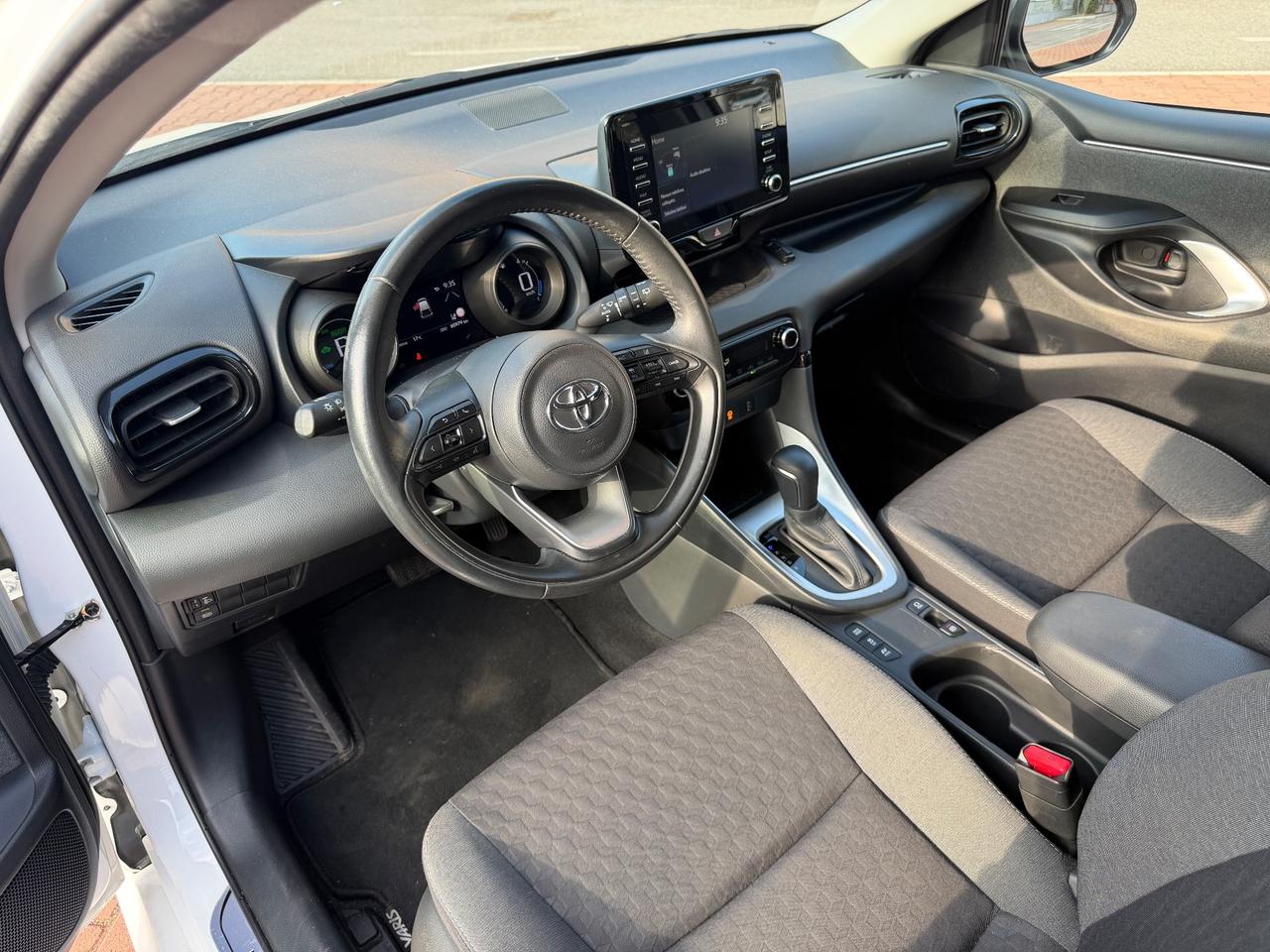 Toyota Yaris 1.5 Hybrid Trend