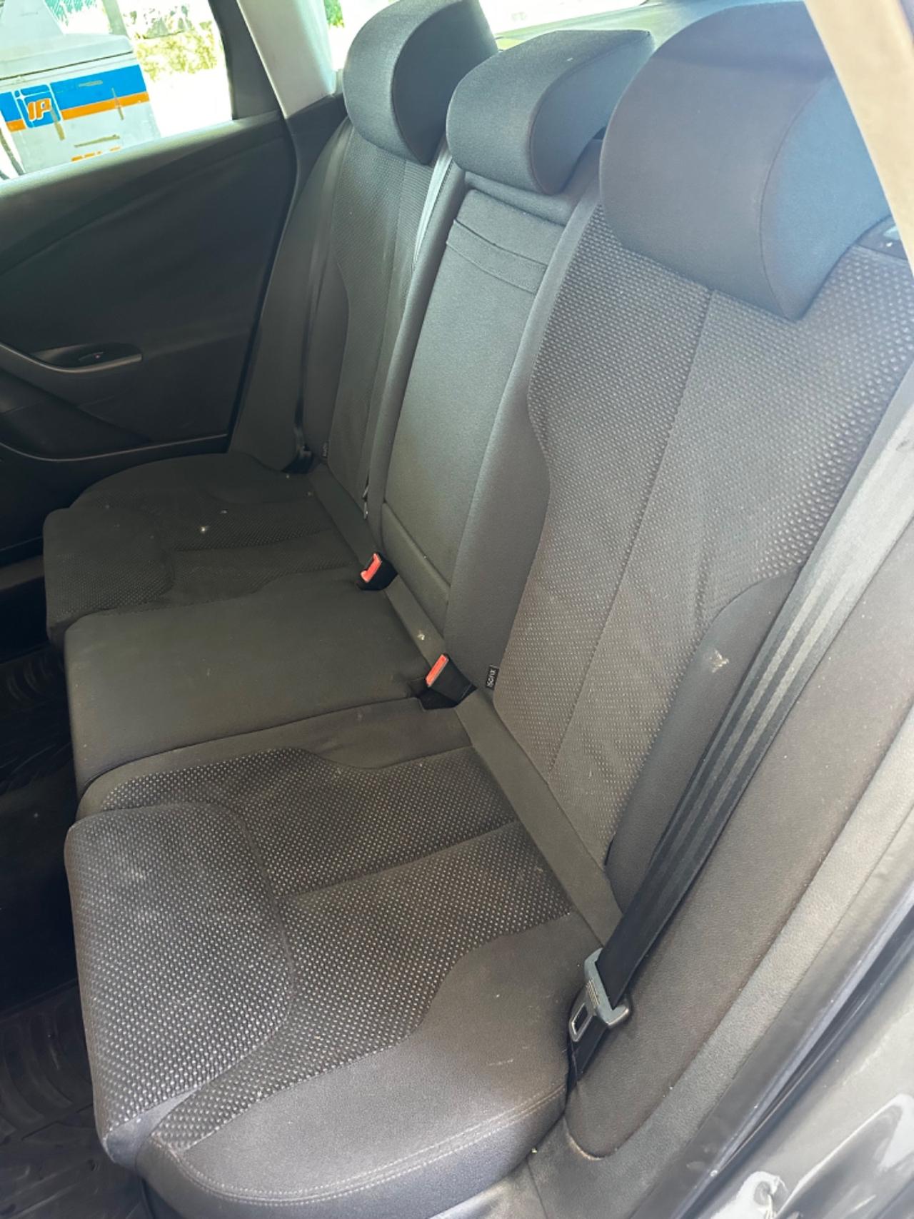 Volkswagen Passat 2.0 TDI DPF Var. Highline
