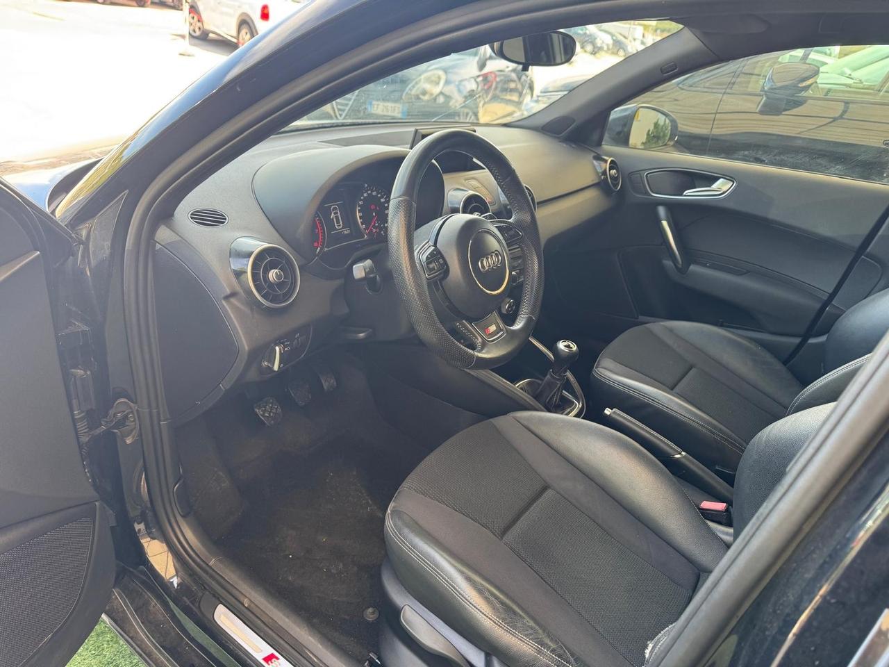Audi A1 1.2 TFSI S line edition plus