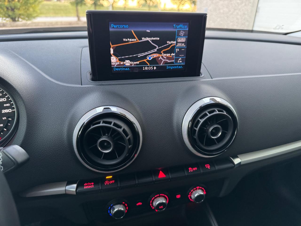Audi A3 2.0 TDI 150 CV clean diesel Ambition