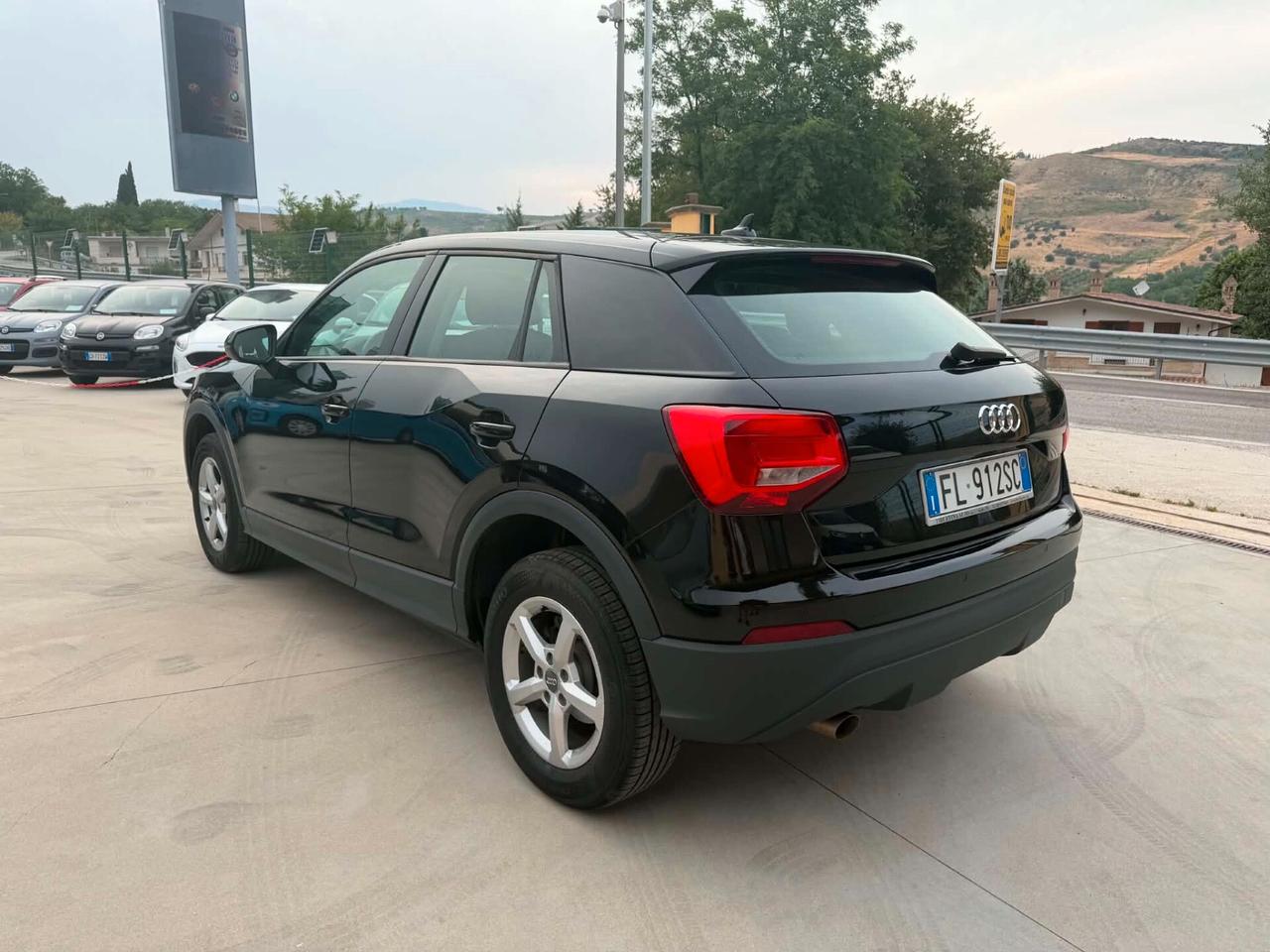 Audi Q2 30 TDI S tronic Business