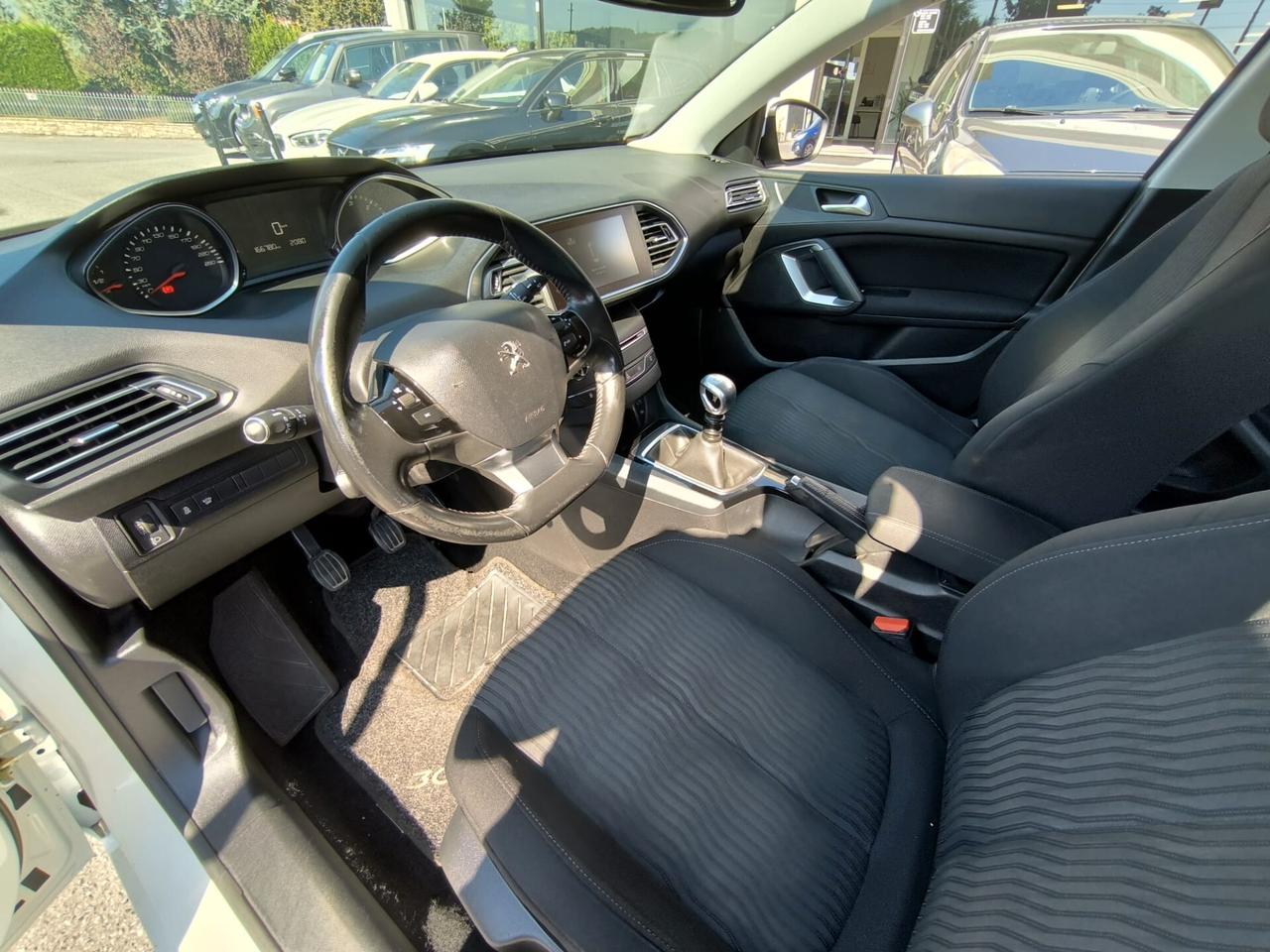 Peugeot 308 1.6 e-HDi 115 CV Stop&Start Business *GANCIO TRAINO*