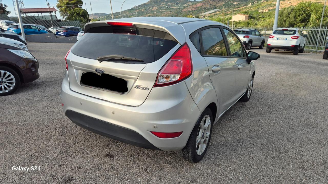Ford Fiesta 1.6 TDCi 95CV 5 porte Titanium