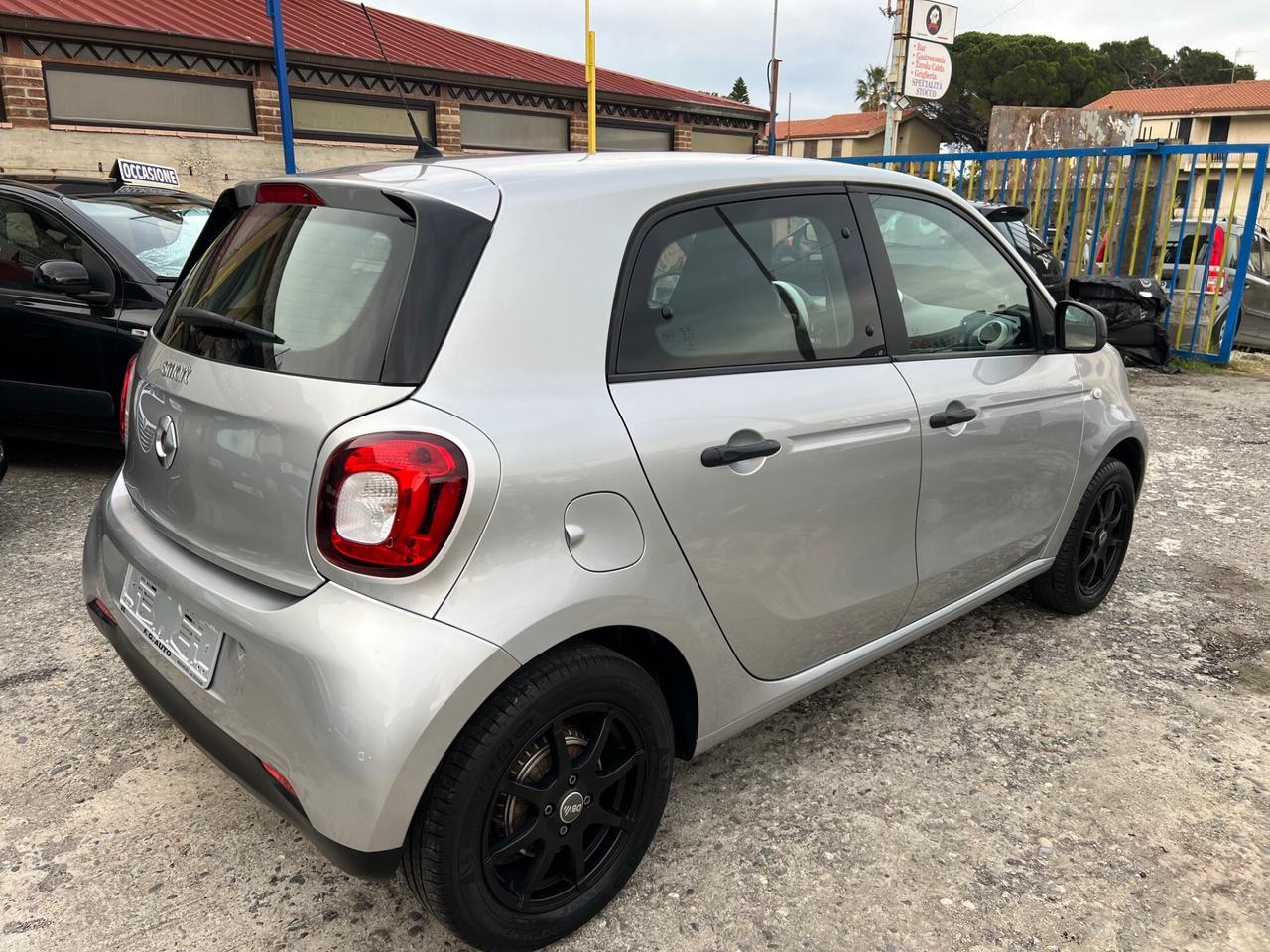 Smart ForFour 70 1.0 Prime