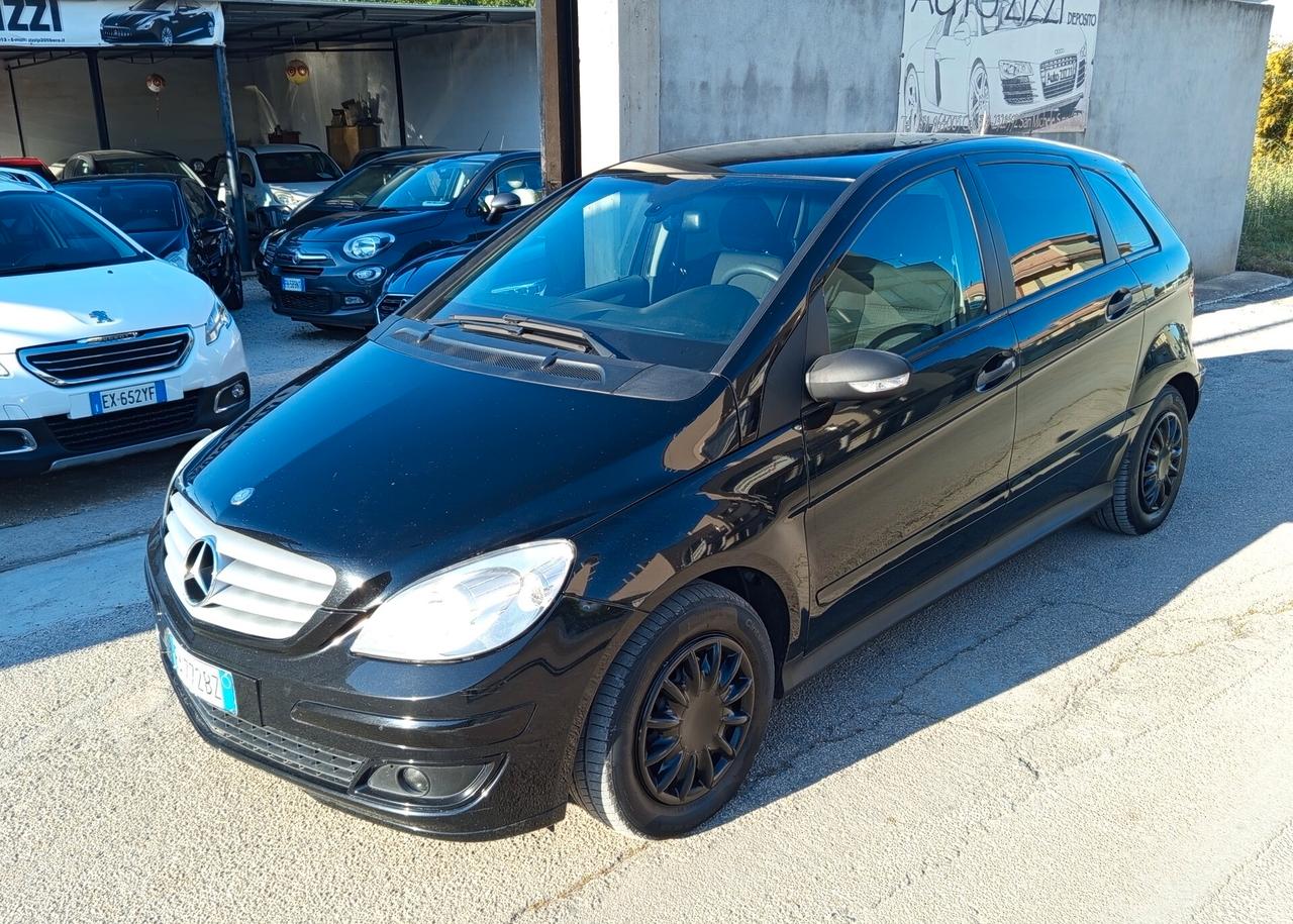 Mercedes-benz B 170 benzina/Gpl gancio traino