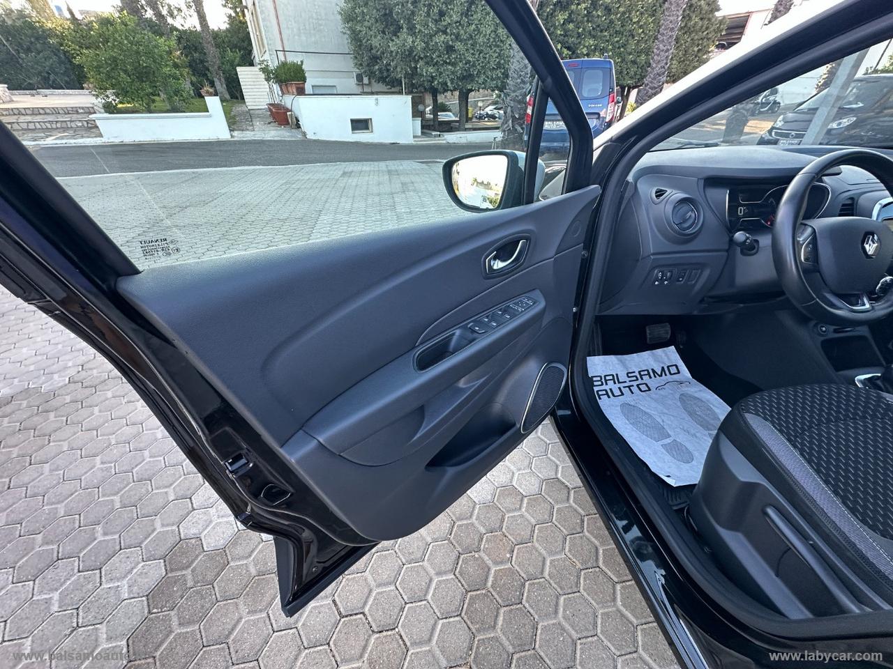 RENAULT Captur dCi 8V 90 CV EDC S&S Ener. Intens