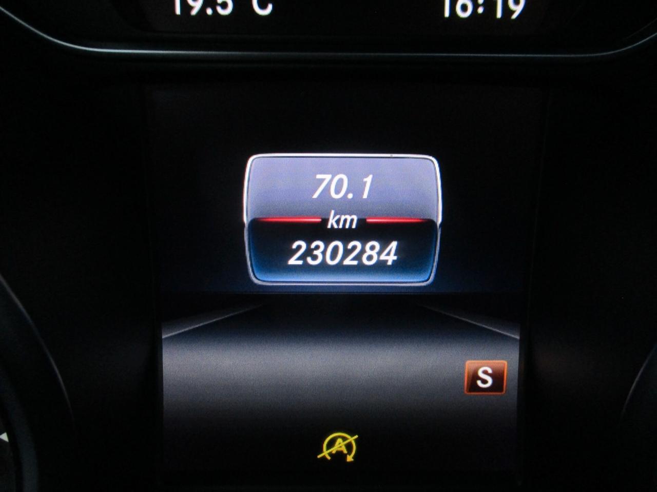 Mercedes-benz CLA 200 d FULL (TETTO APRIBILE) 2017