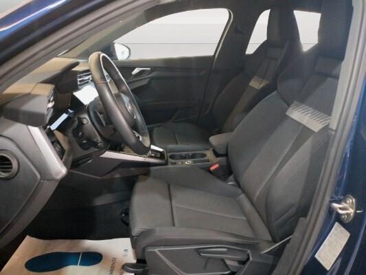 Audi A3 Sportback 35 2.0 tdi s-tronic s-line