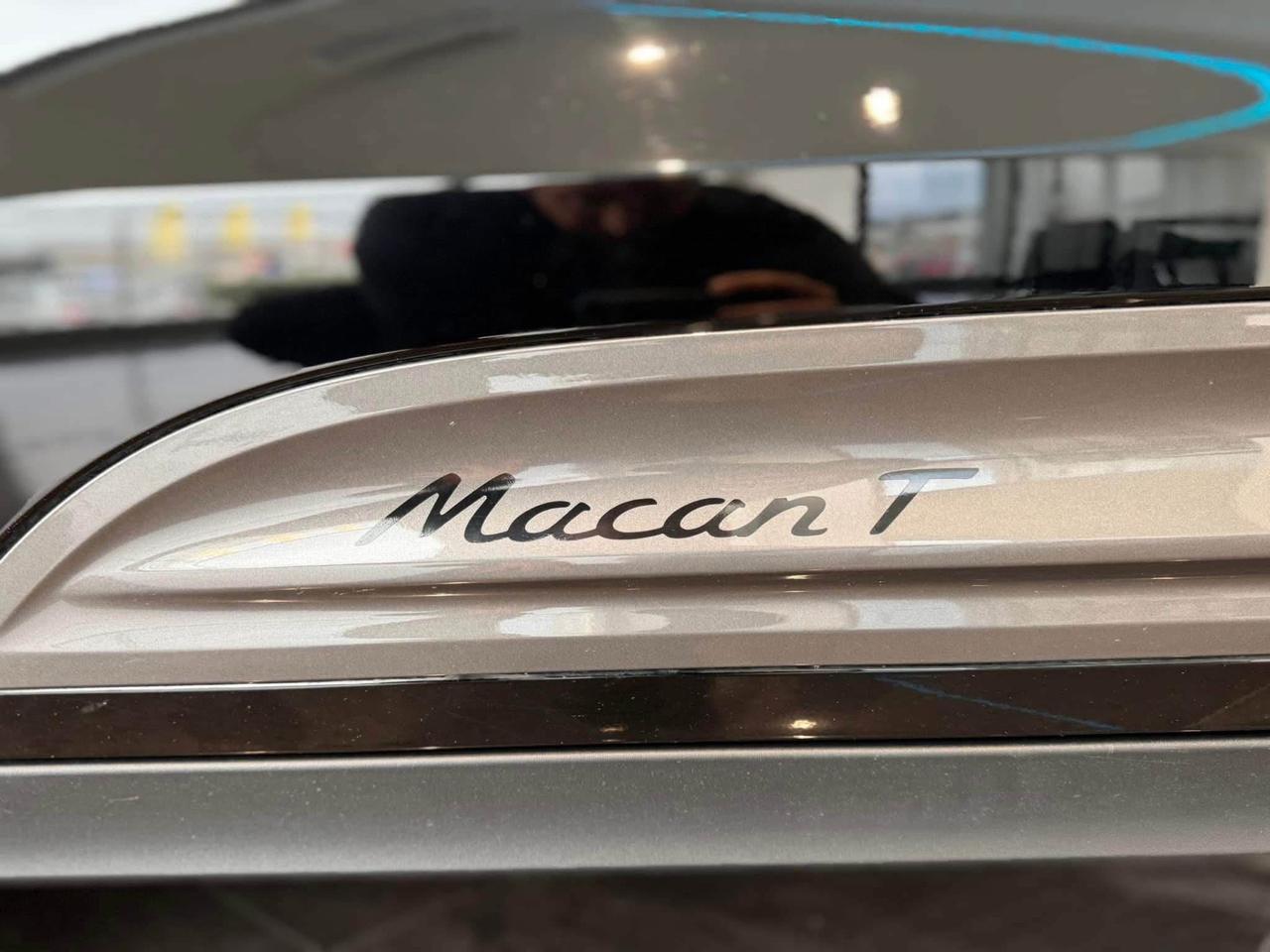 Porsche Macan 2.0 T 265cv scarico ,tetto apribile in garanzia
