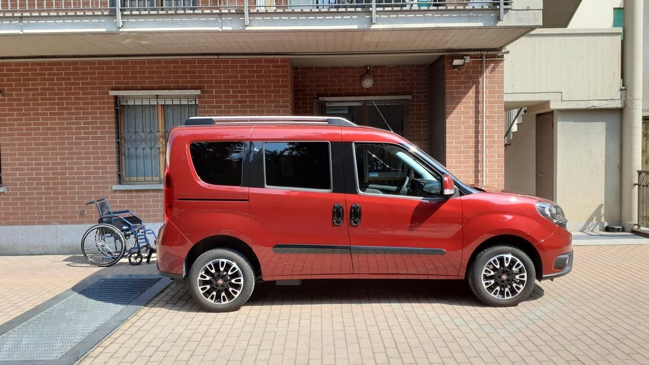 Doblo disabili pianale ribassato benzina 16.561 KM!