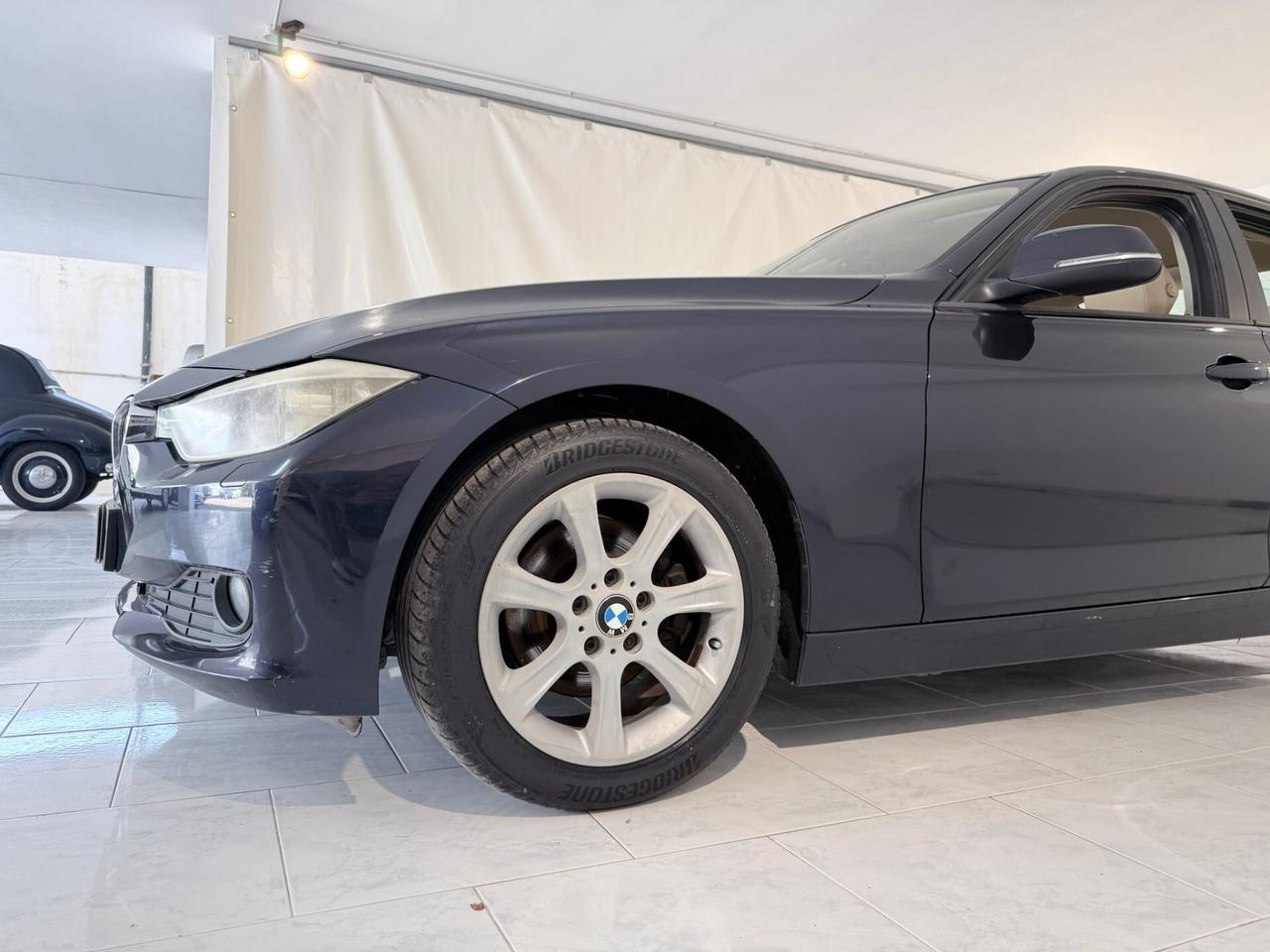 Bmw 320d Luxury 2.0D 185 CV PELLE+XENO