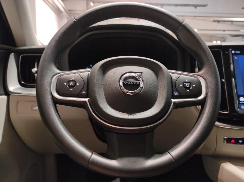 VOLVO XC60 (2017-->) - XC60 B4 (d) automatico Core