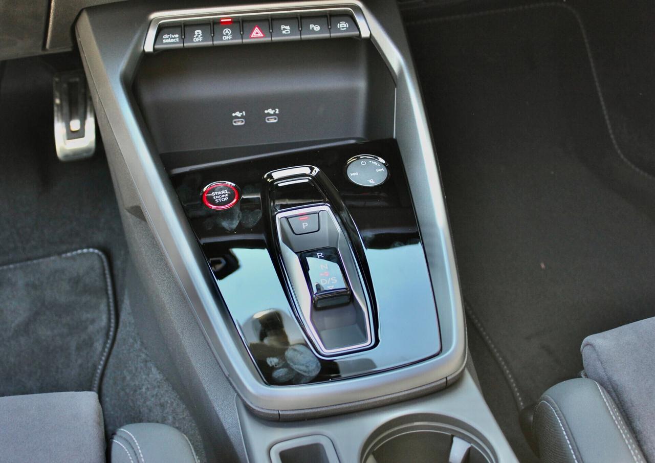 Audi S3 SB TFSI QUATTRO STR TETTO APRIBILE PANORAMICO BAULE ELETTRICO